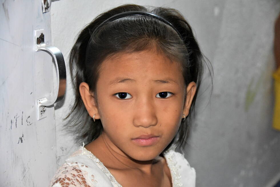 Zoom: Nisha Tamng, Enfant Anryodaya