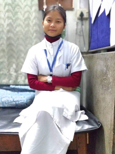Grâce à un parrainage, Birsana Praja est sur le point de terminer sa formation d'infirmière