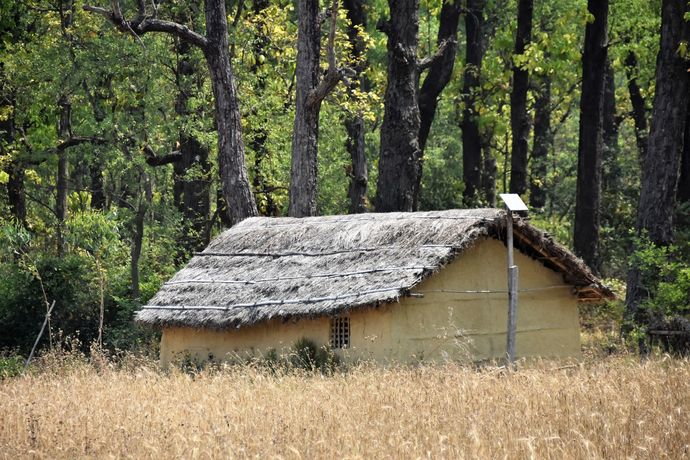 kamaiya_hut.jpg